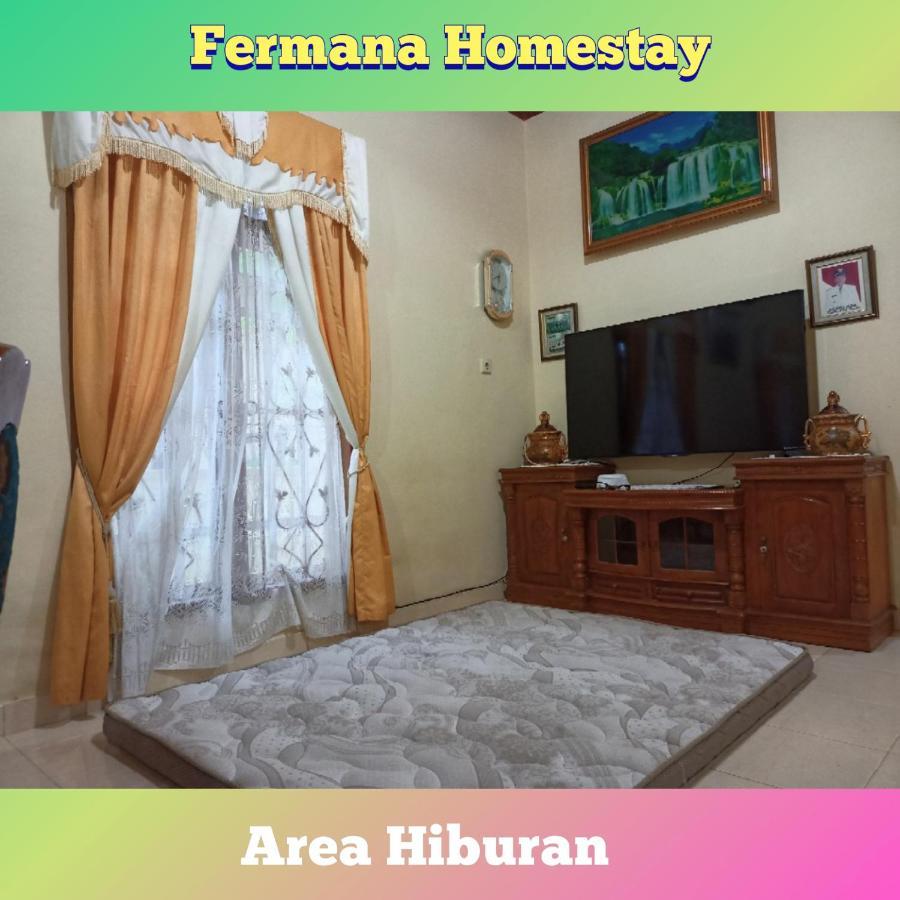 Fermana Homestay Painan Экстерьер фото